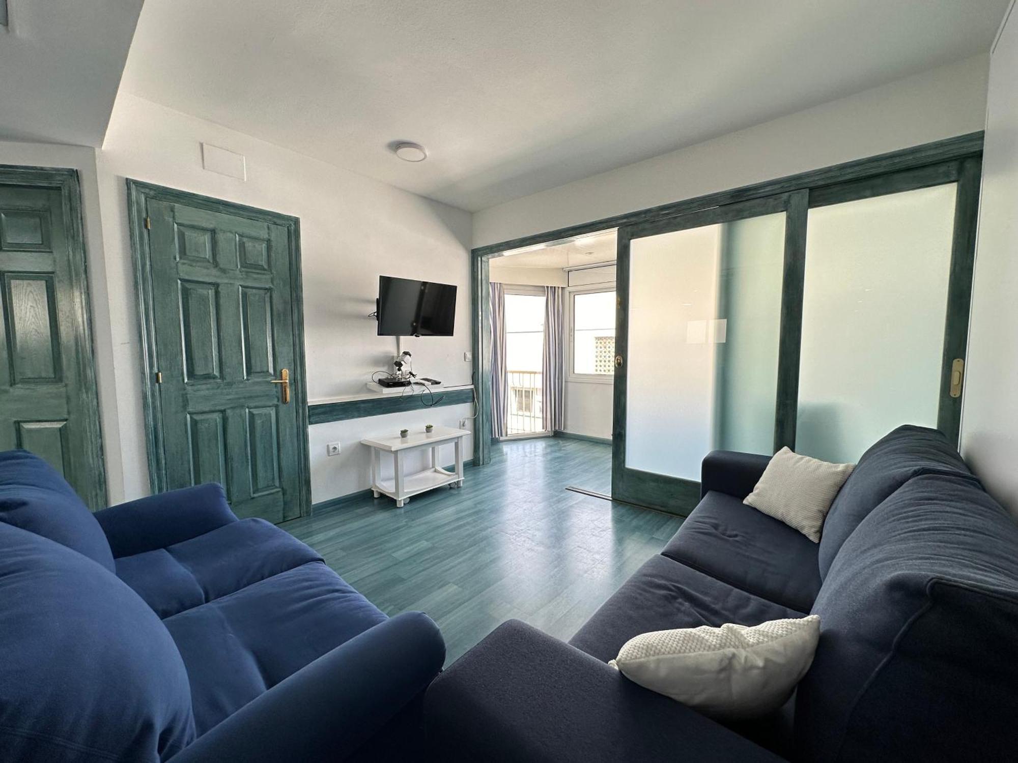 Agi Avenida Apartments 罗萨斯 外观 照片