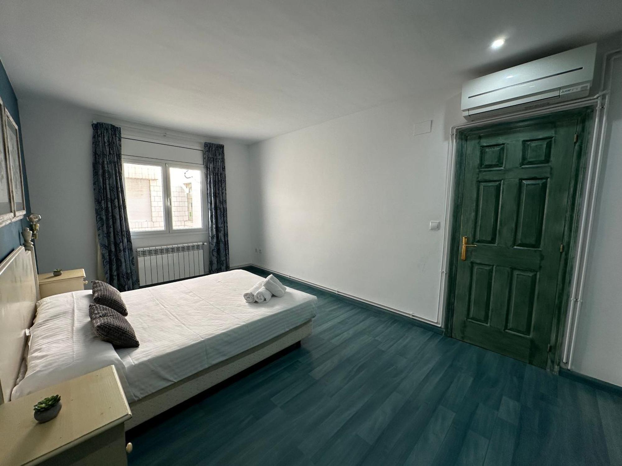 Agi Avenida Apartments 罗萨斯 外观 照片