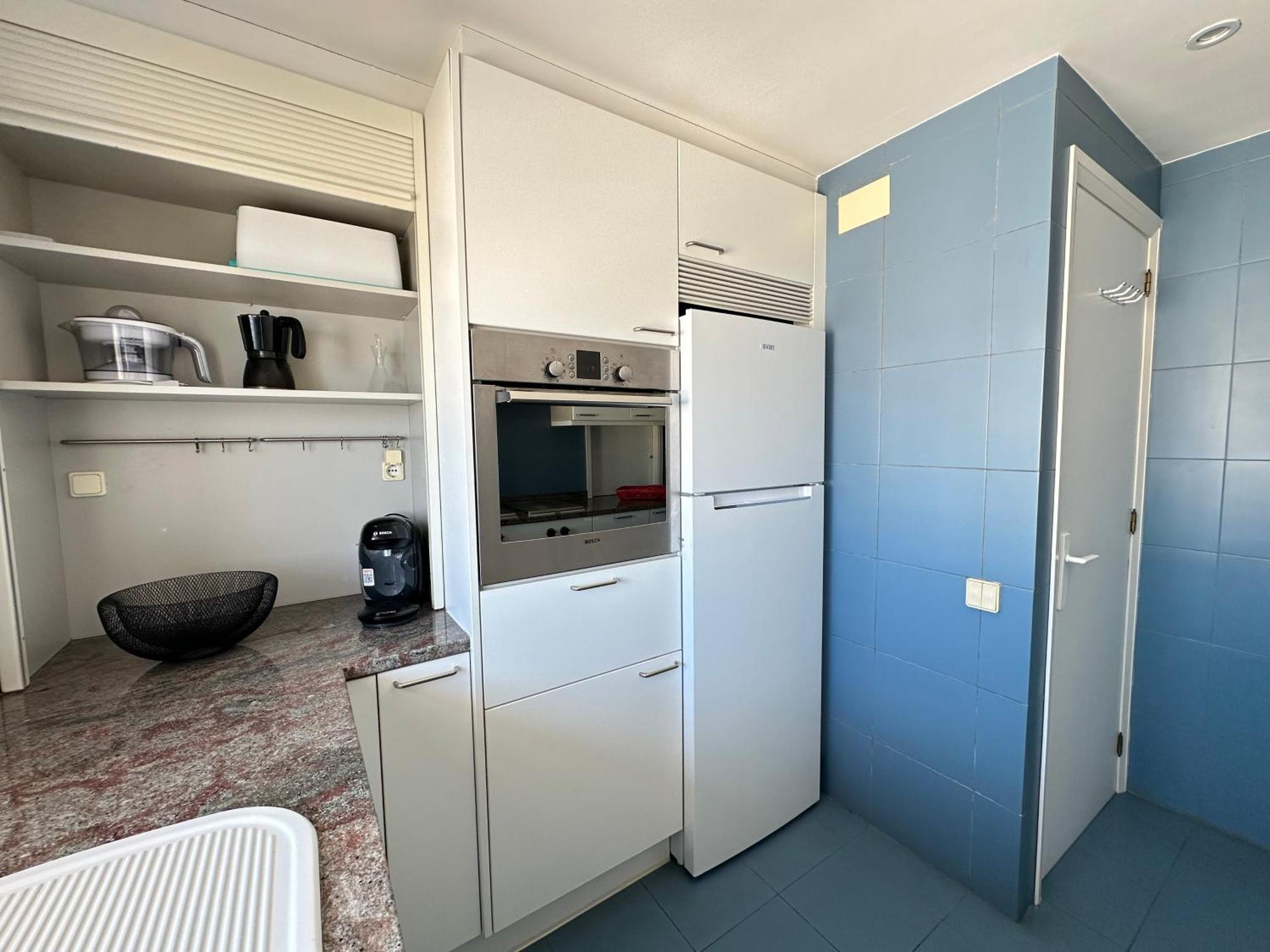 Agi Avenida Apartments 罗萨斯 外观 照片